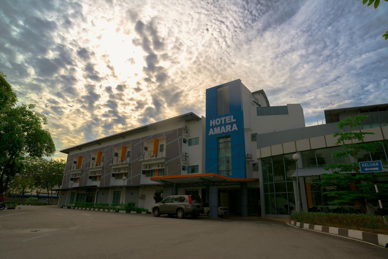 Hotel Amara Subang Jaya Esterno foto
