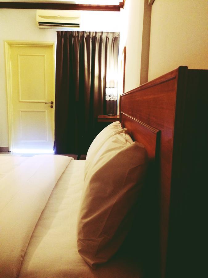 Hotel Amara Subang Jaya Esterno foto